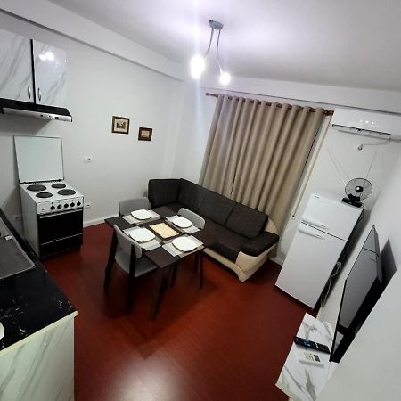 Apartamento Eni House Shkodër Exterior foto